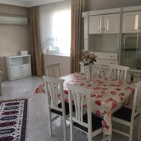 Apartmán Centre Cosy 3 Bedroom Apt Kusadası